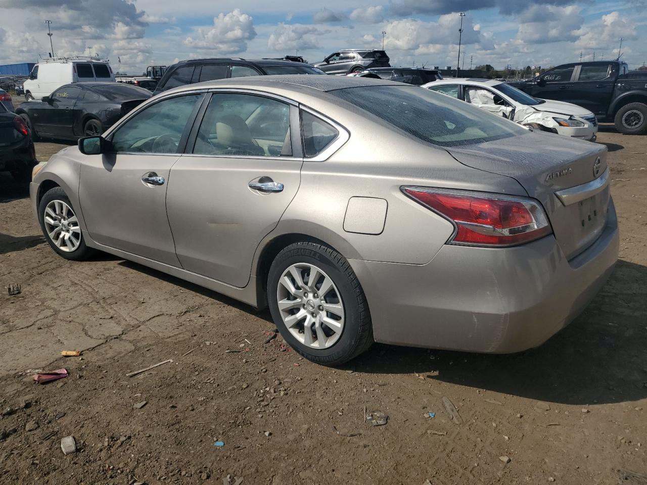 Nissan Altima 2.5 Image 8
