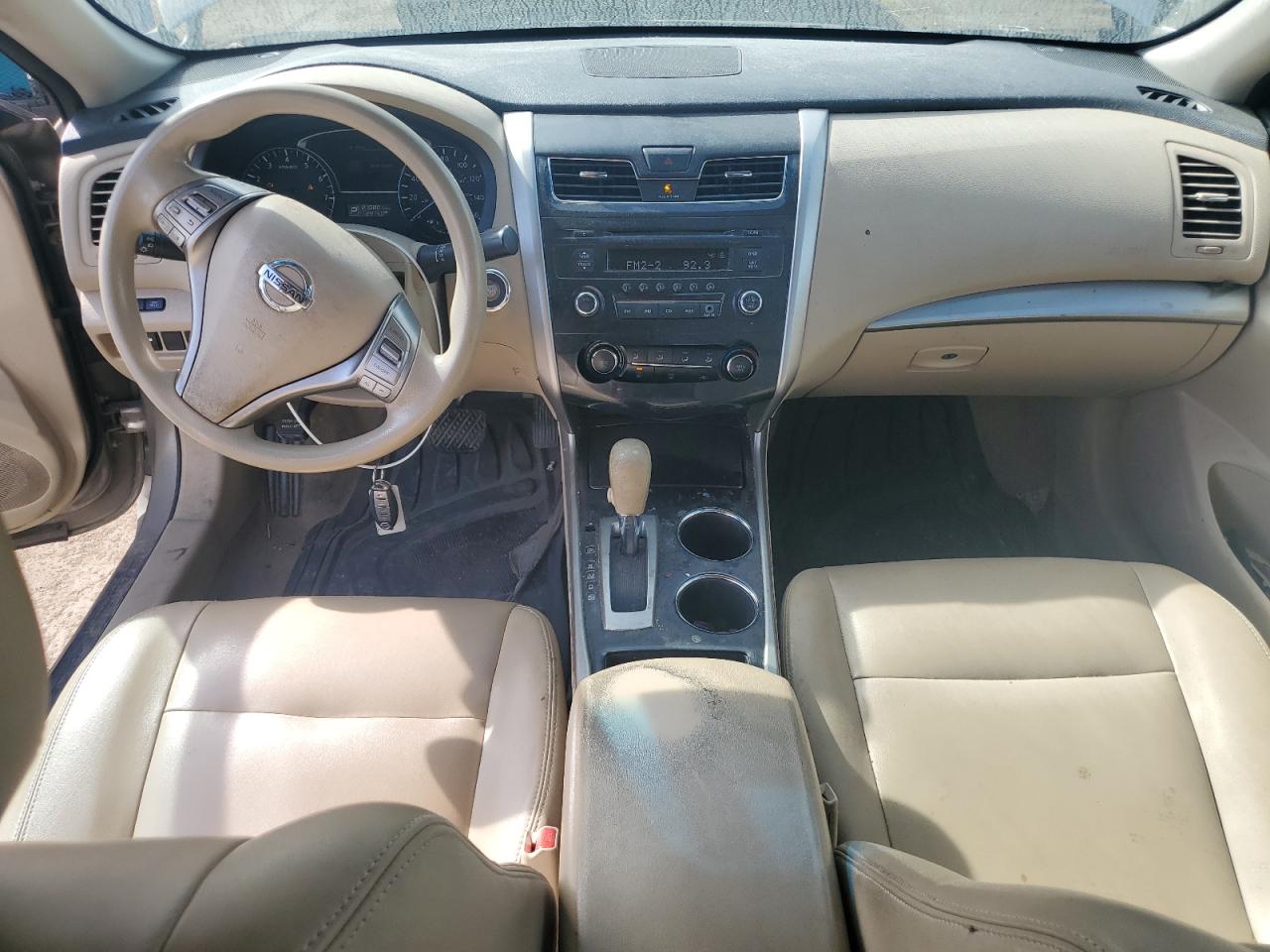 Nissan Altima 2.5 Image 4