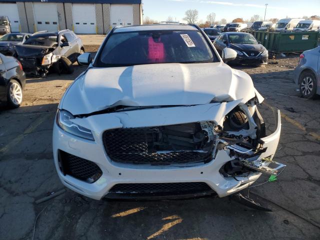 Jaguar F-PACE S Image 9