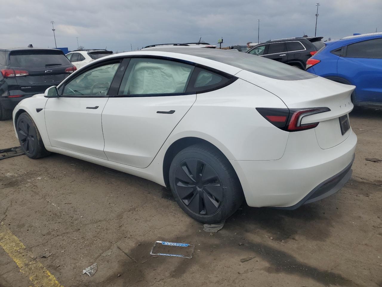 Tesla Model 3 Image 3