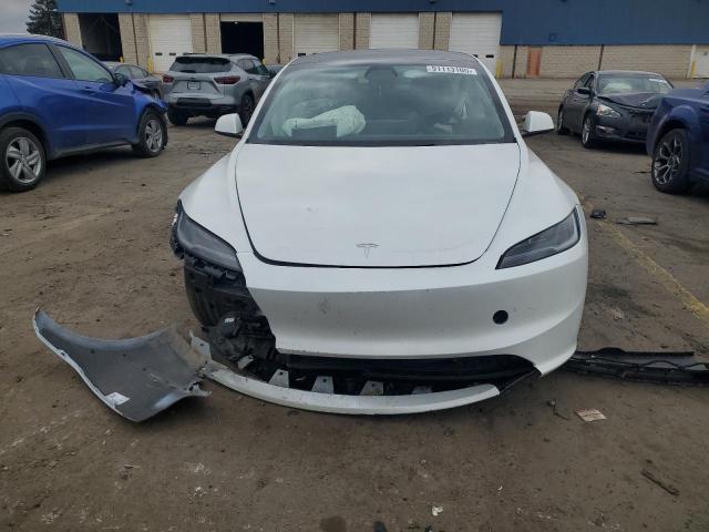 Tesla Model 3 Image 4
