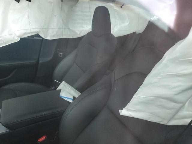 Tesla Model 3 Image 12