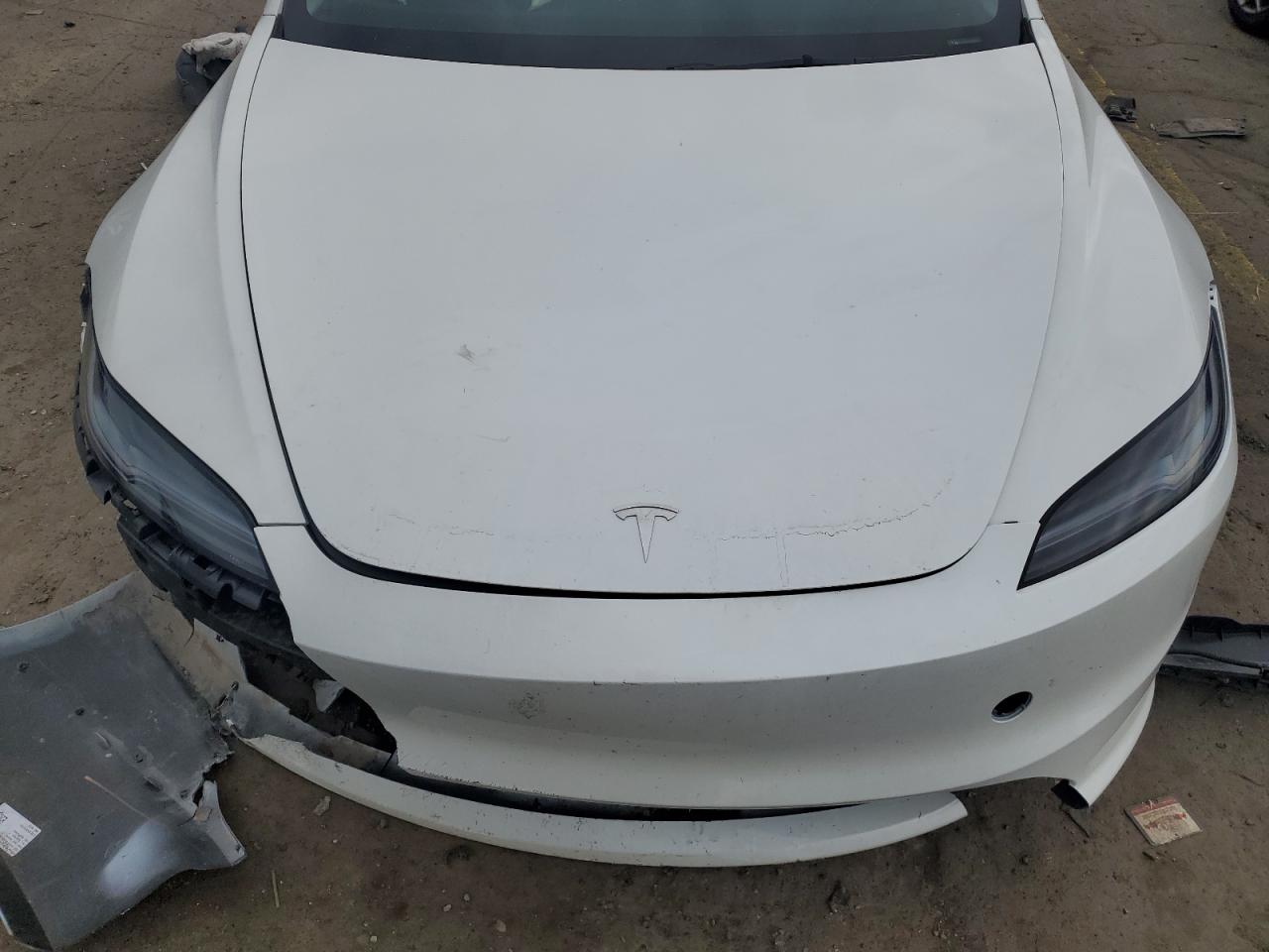 Tesla Model 3 Image 9