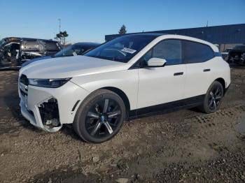  Salvage BMW Ix Xdrive5