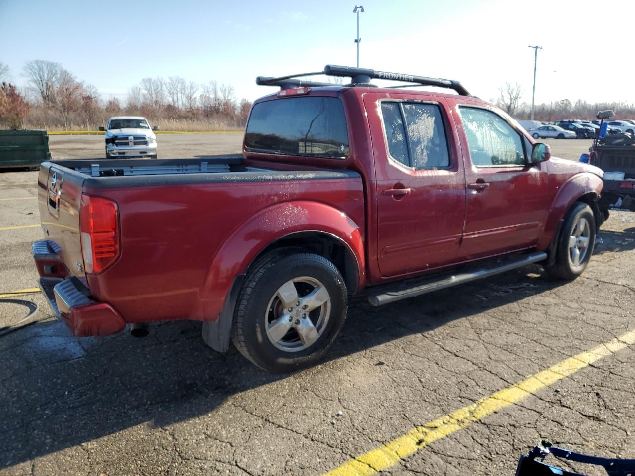 Nissan Frontier Crew Cab Le Image 7