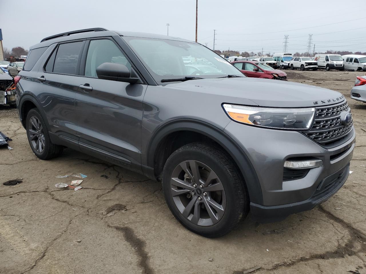 Ford Explorer Xlt Image 3
