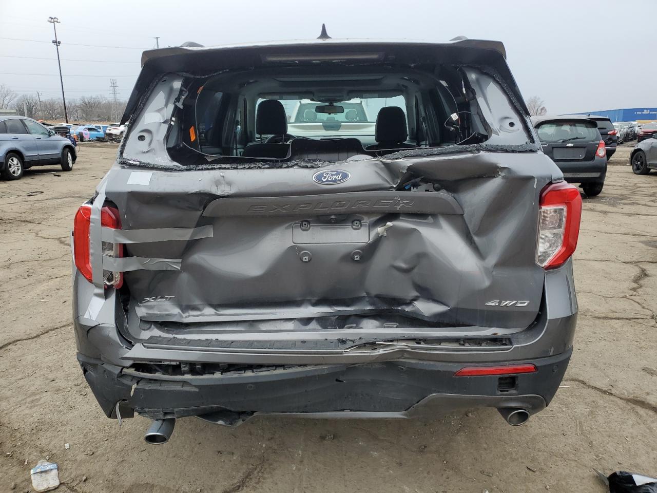 Ford Explorer Xlt Image 7