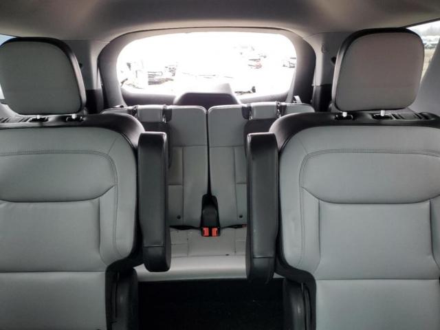 Ford Explorer Xlt Image 11