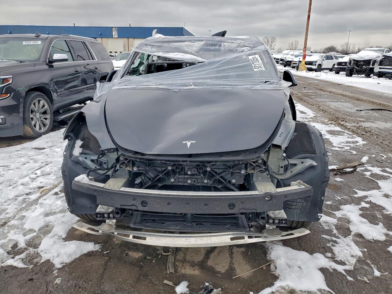 Tesla Model Y Image 8