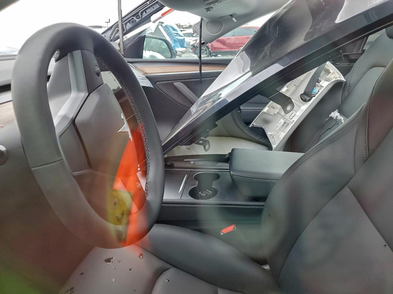 Tesla Model Y Image 9