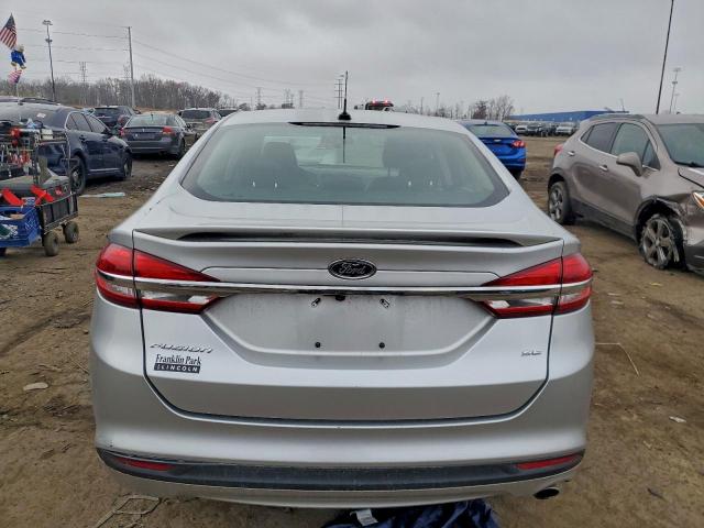 Ford Fusion Se Image 8