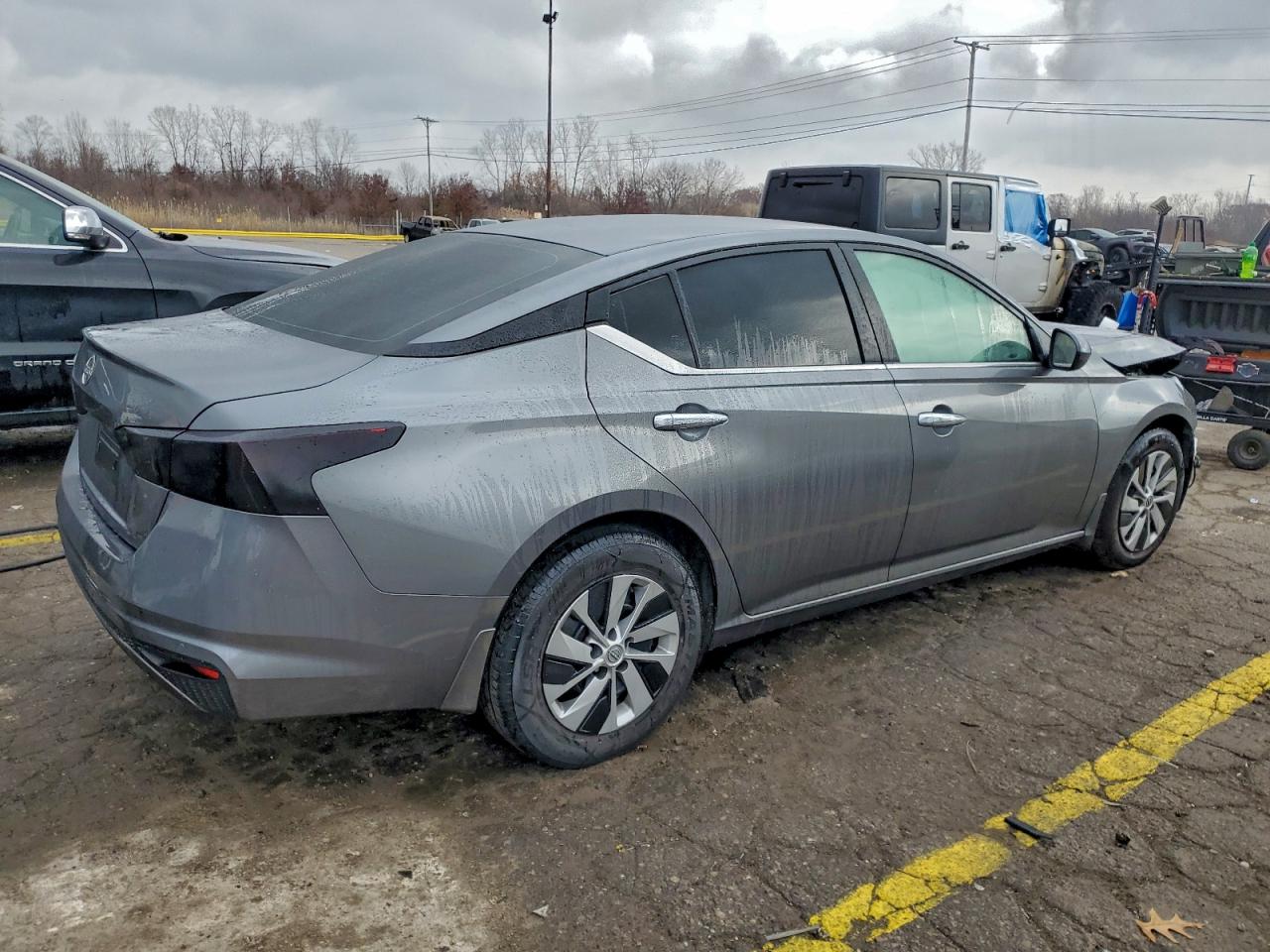 Nissan Altima S Image 3