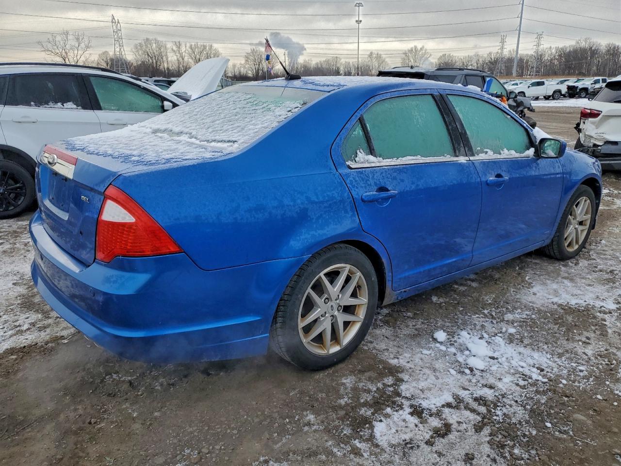 Ford Fusion Sel Image 2