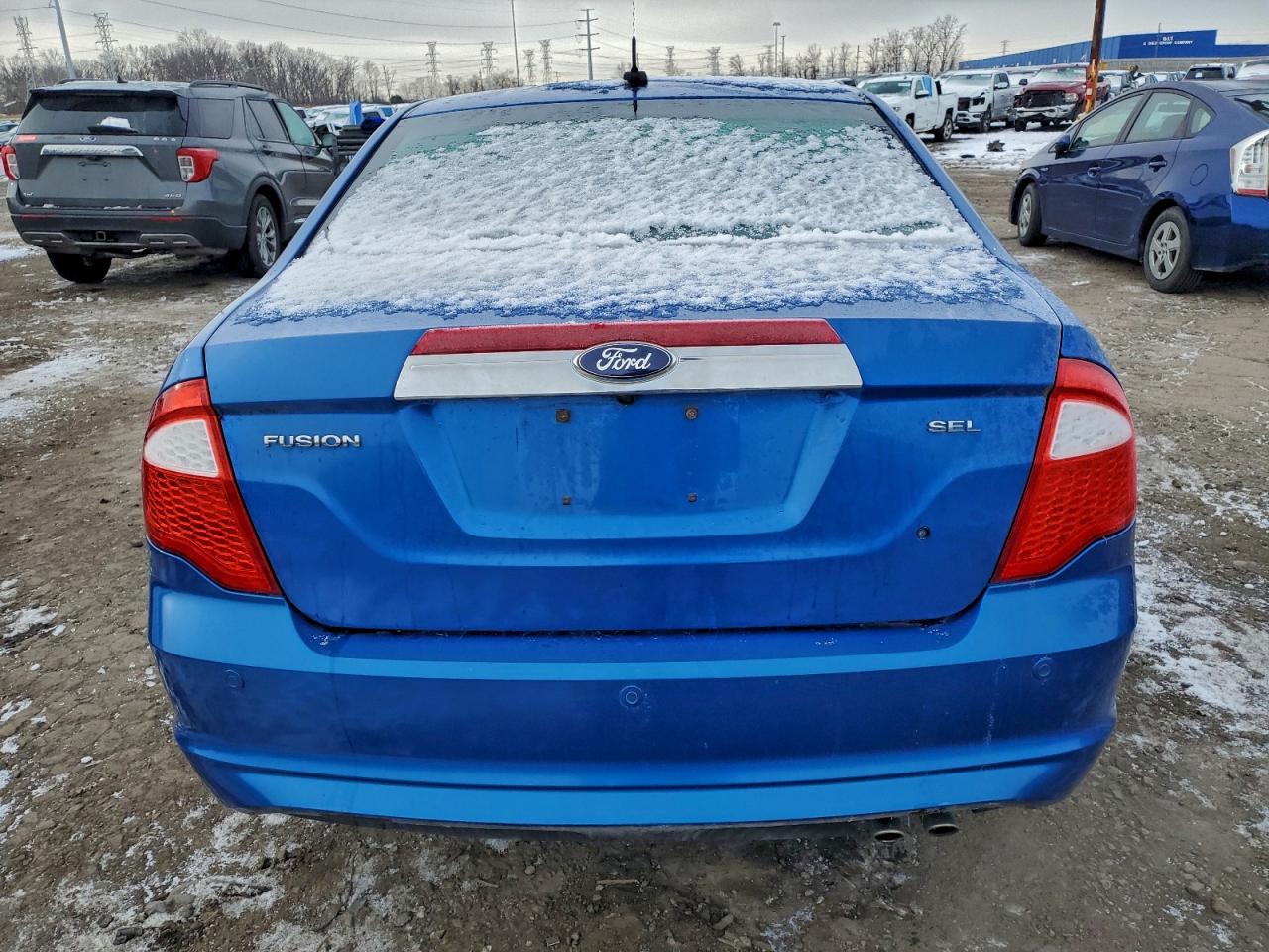 Ford Fusion Sel Image 3