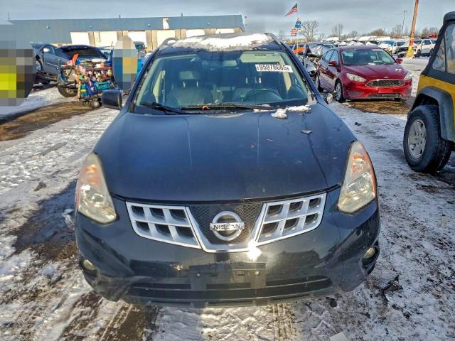 Nissan Rogue S Image 6