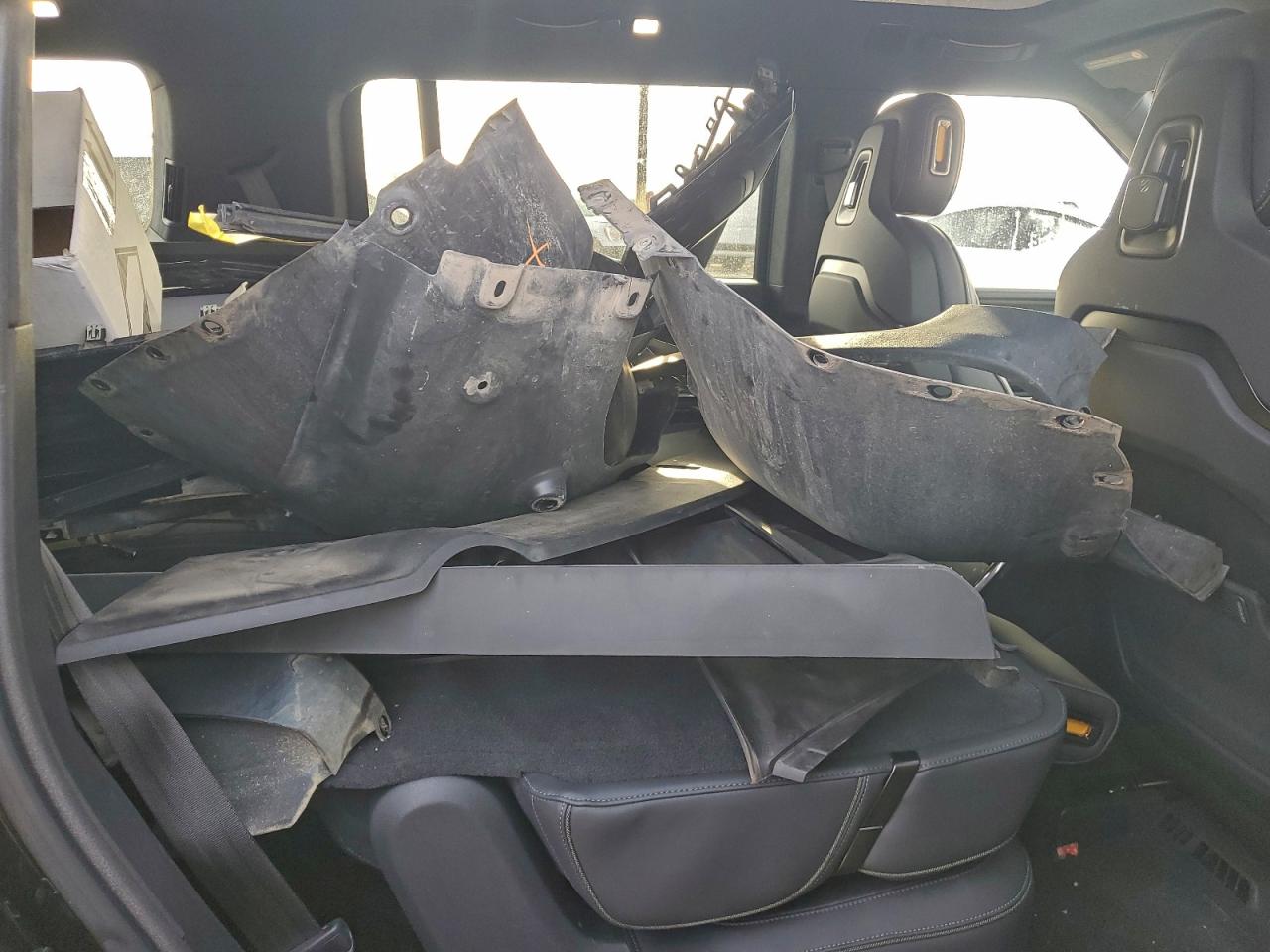 Rivian Ris Adventure Image 5