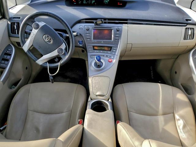 Toyota Prius Image 8