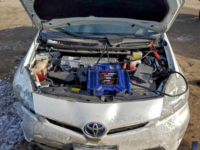 Toyota Prius Image 11