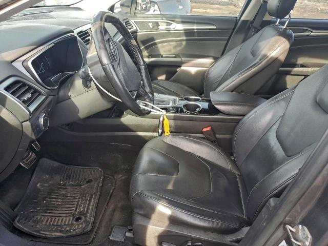 Ford Fusion Titanium Image 7