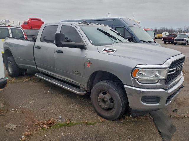 Ram 3500 Tradesman Image 2