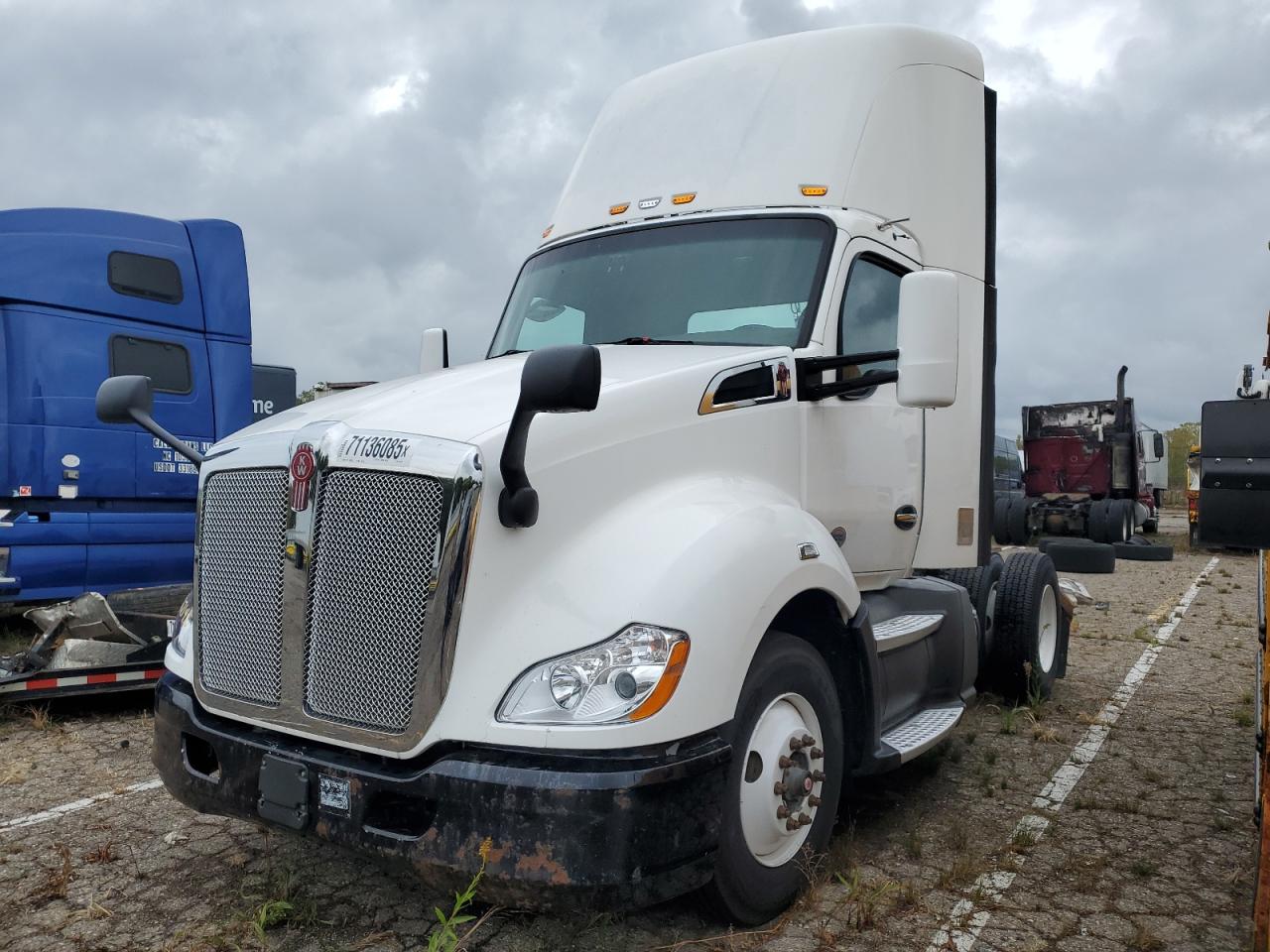 Kenworth T680 T680 Image 10