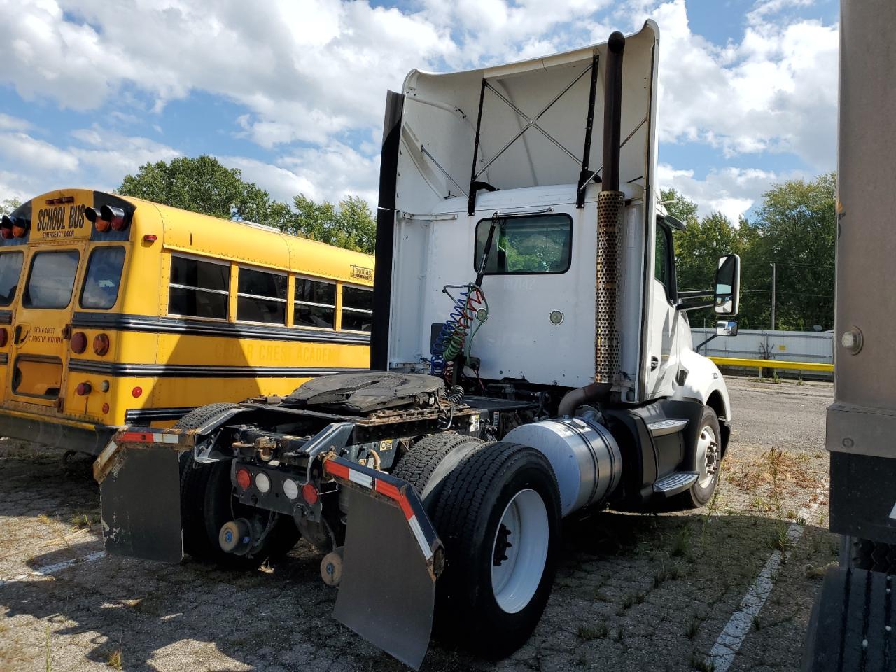 Kenworth T680 T680 Image 5