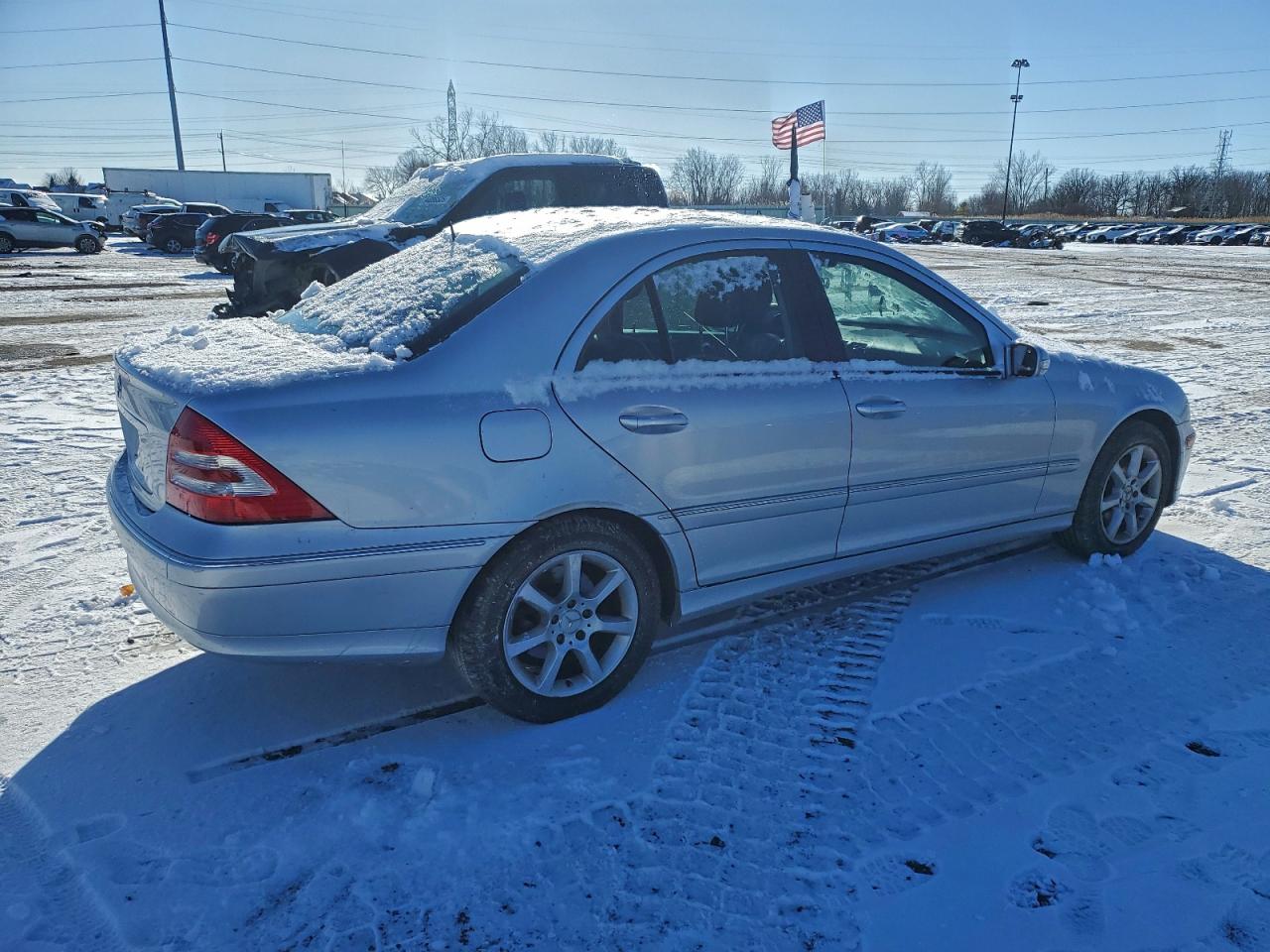 Mercedes-Benz C-Class 280 Image 4