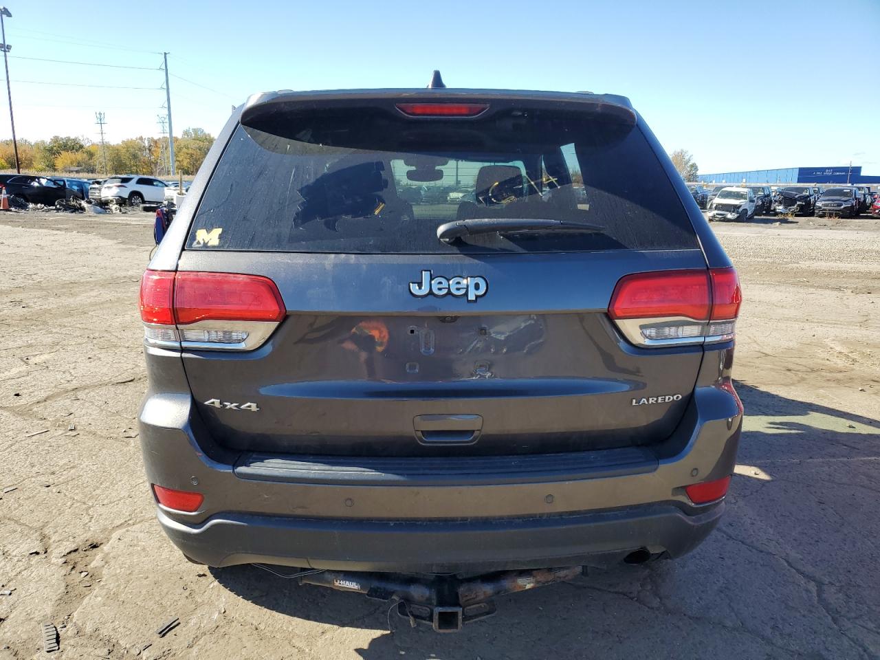 Jeep Grand Cherokee Laredo Image 2