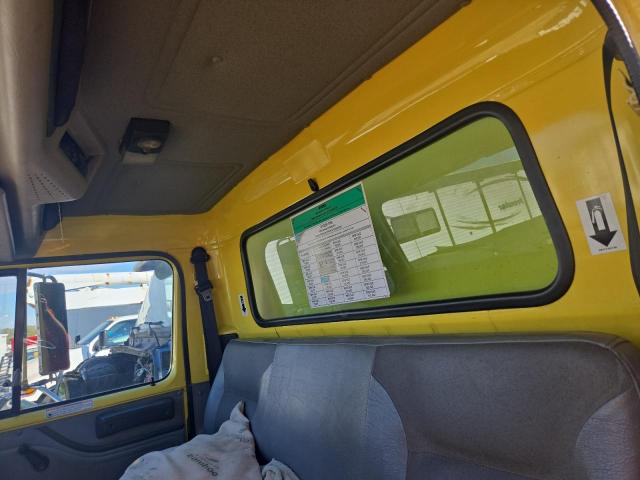 International 4000 Serie 4700 Image 4