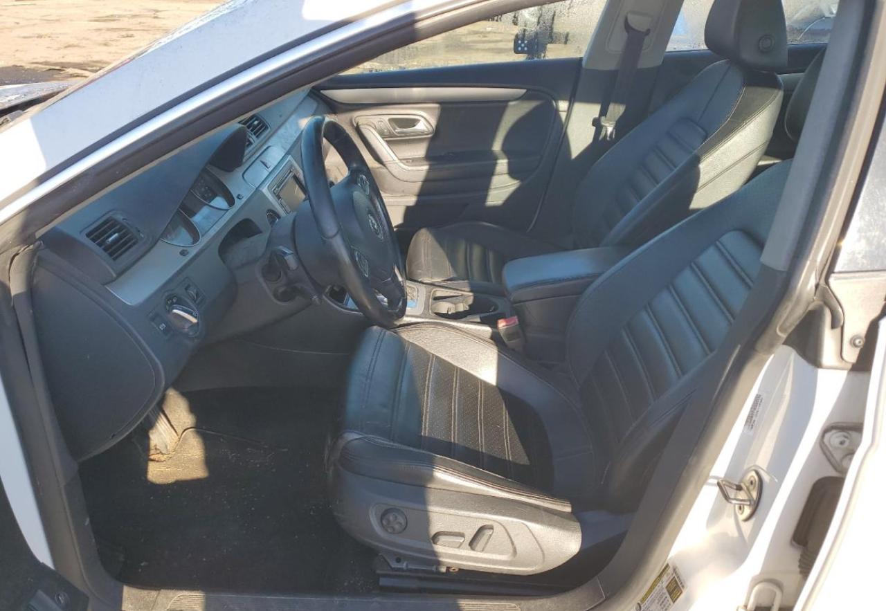 Volkswagen CC Sport Image 10