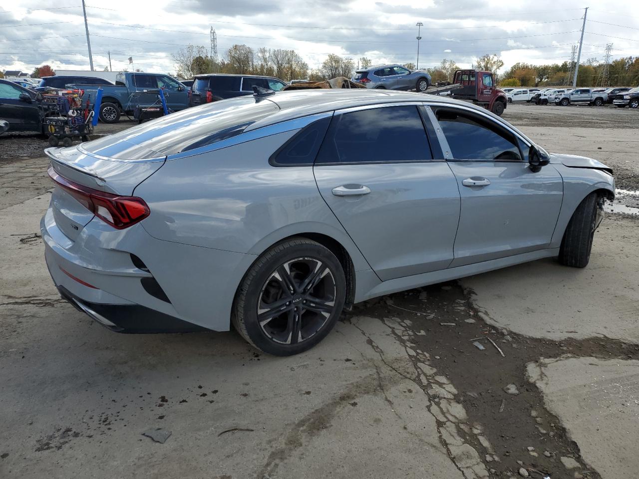 Kia K5 Gt Line Image 4