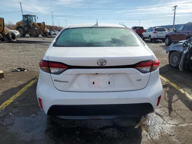 Toyota Corolla Le Image 12