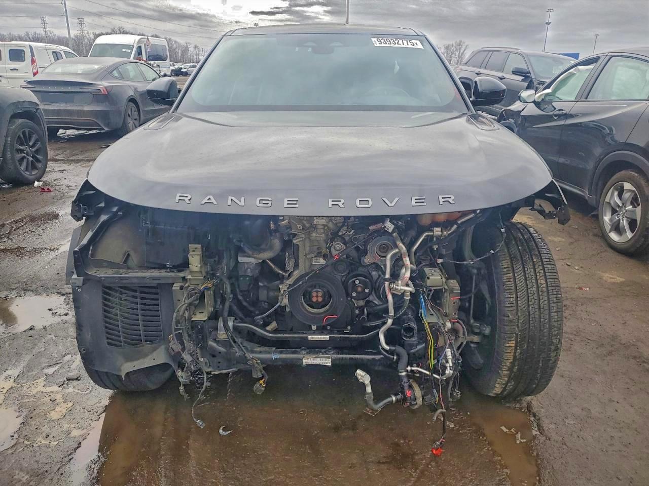 Land Rover Range Rover R-dynamic S Image 5