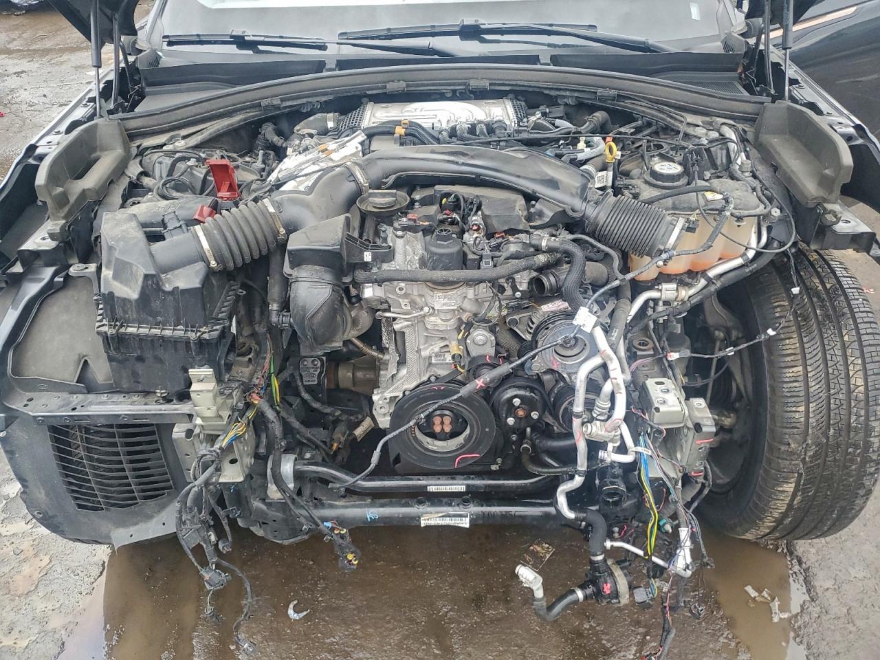 Land Rover Range Rover R-dynamic S Image 9