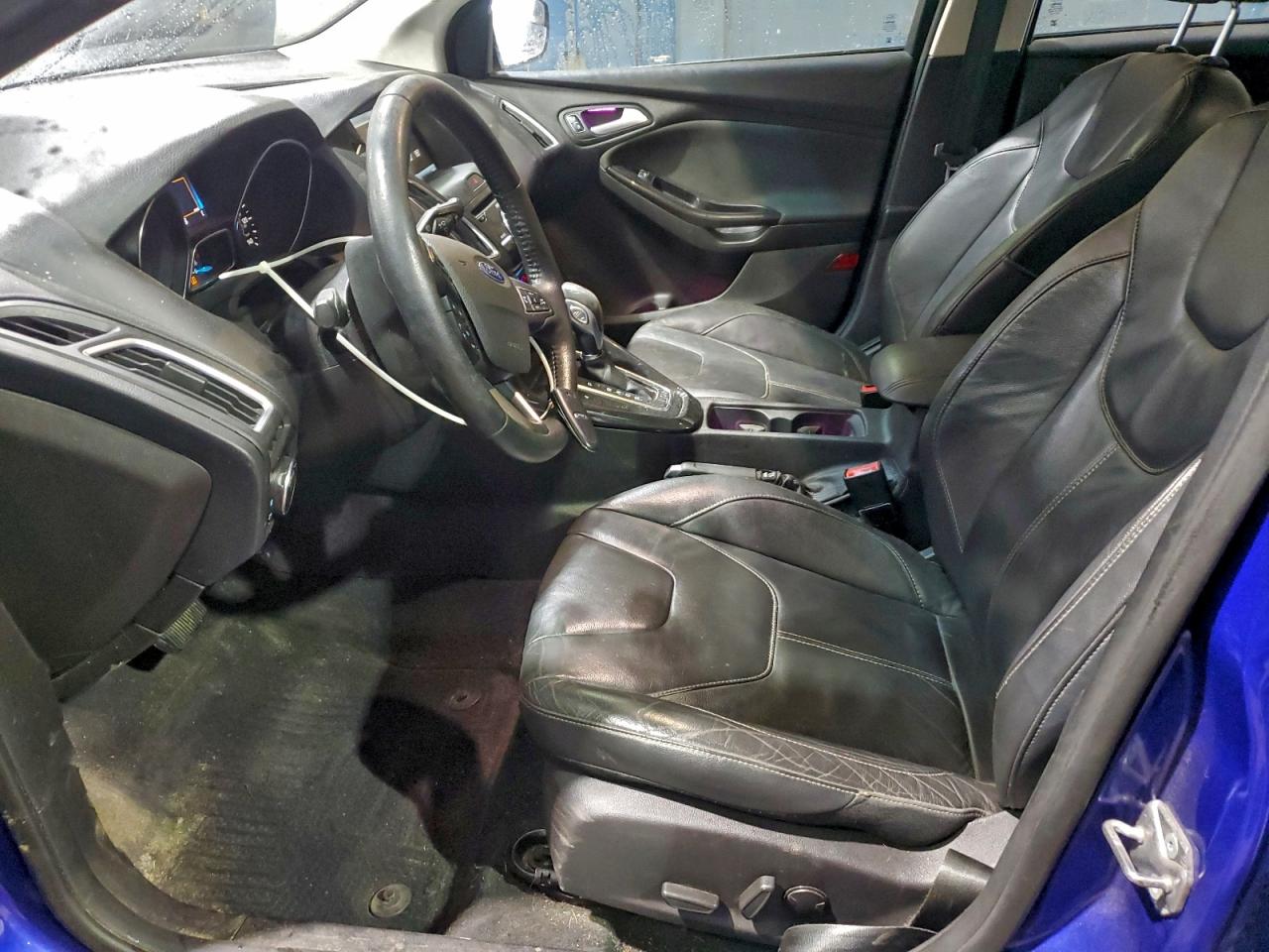 Ford Focus Titanium Image 2