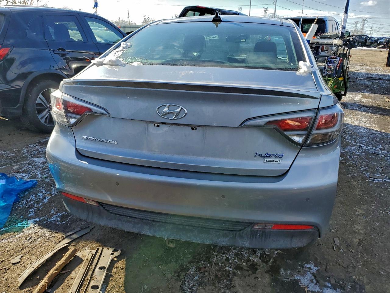 Hyundai SONATA Hybrid Image 2