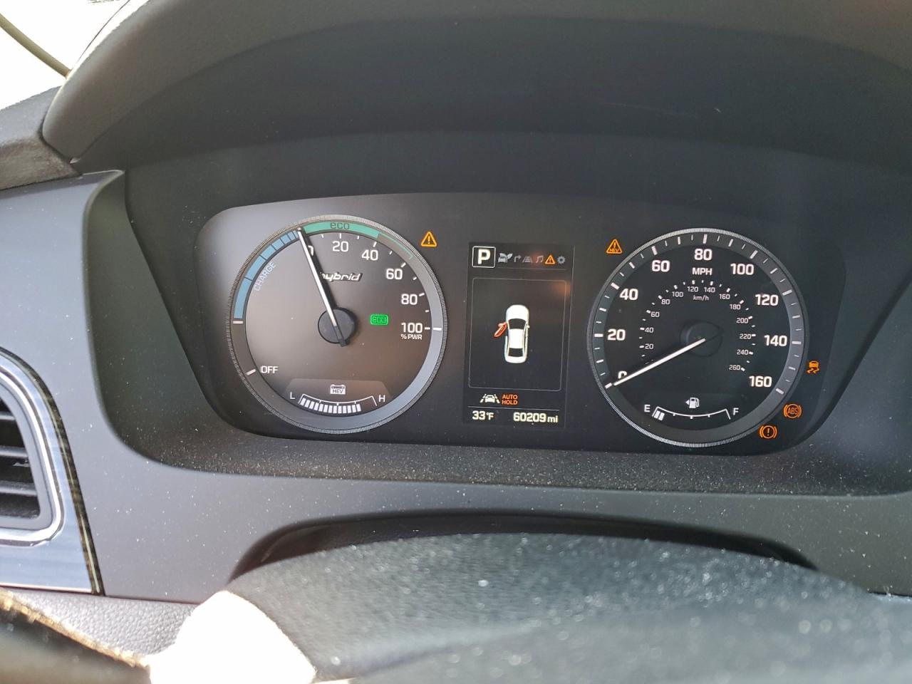 Hyundai SONATA Hybrid Image 7