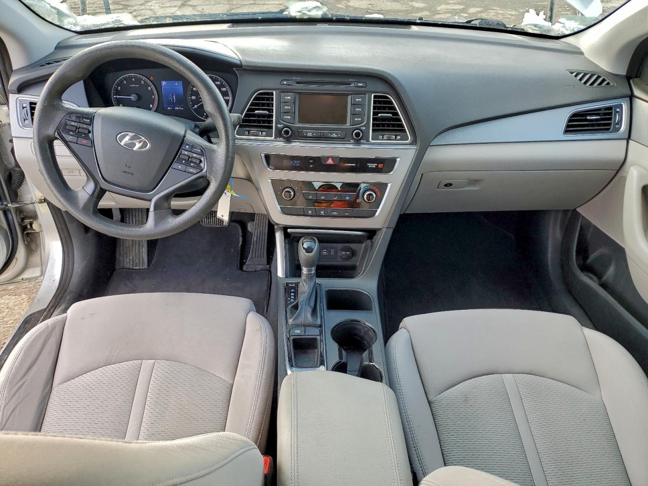 Hyundai SONATA Eco Image 6