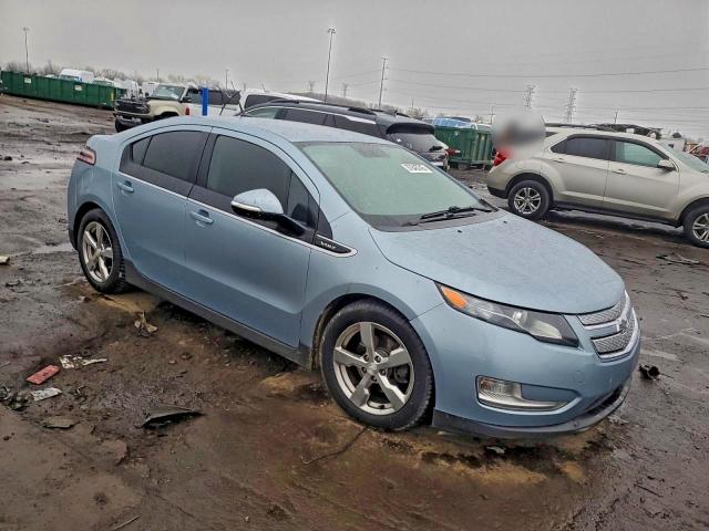 Chevrolet Volt Image 5