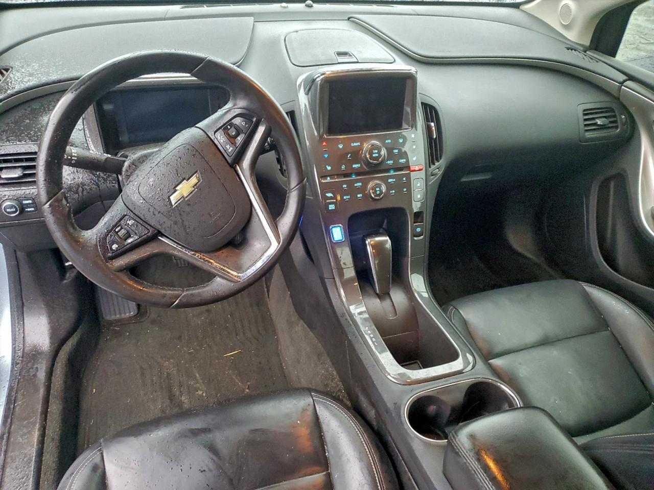 Chevrolet Volt Image 4