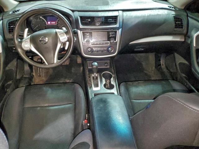 Nissan Altima 2.5 Image 2