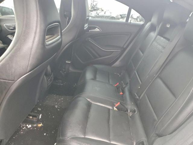 Mercedes-Benz Cla-class 250 4matic Image 6
