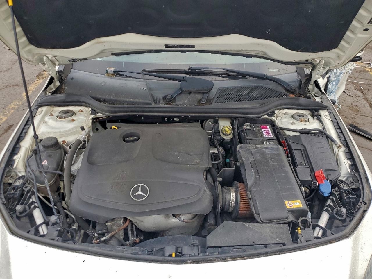 Mercedes-Benz Cla-class 250 4matic Image 10