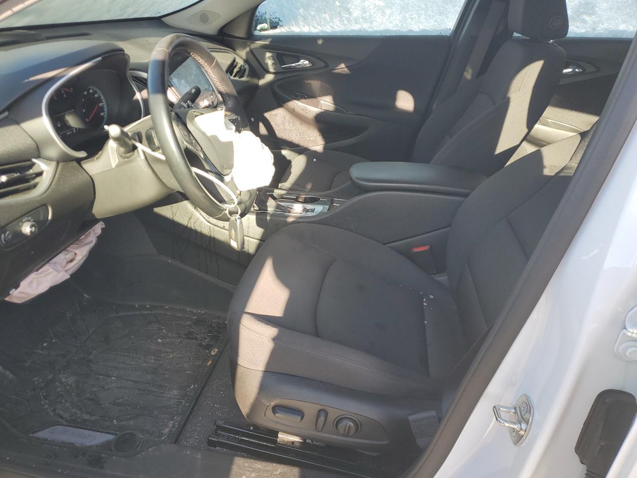 Chevrolet Malibu Rs Image 4