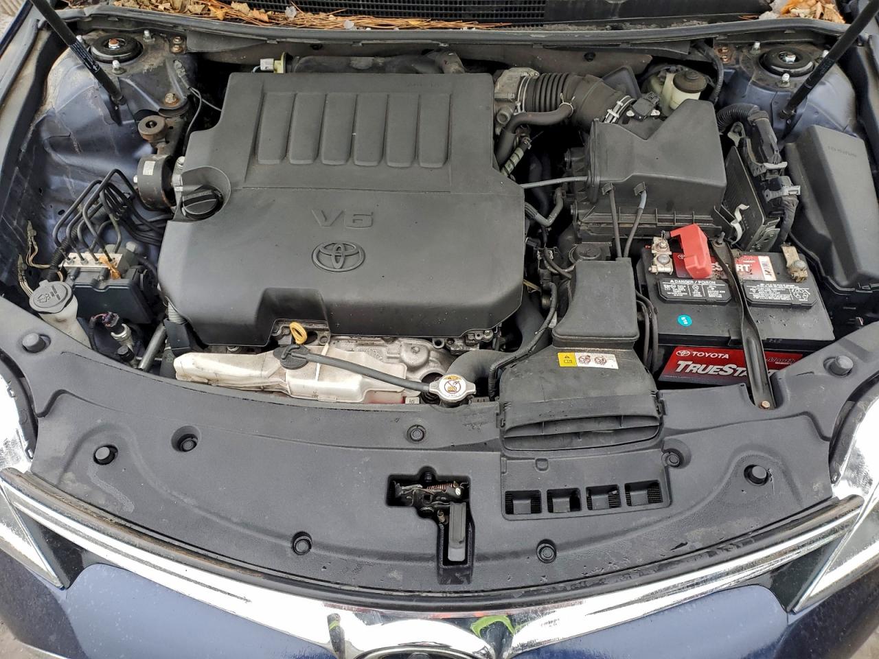 Toyota Avalon Xle Image 9