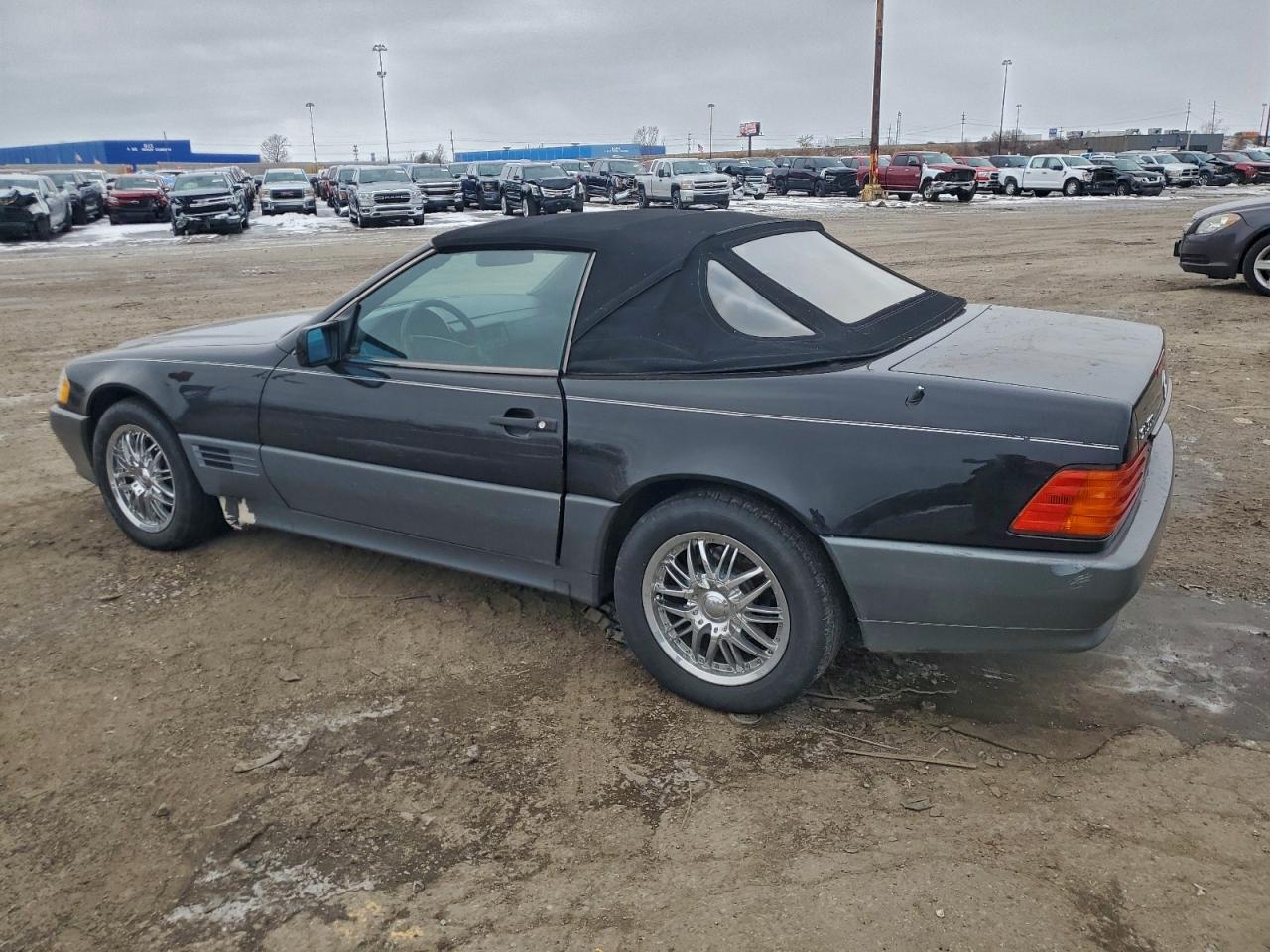 Mercedes-Benz S-Class 500 Image 12