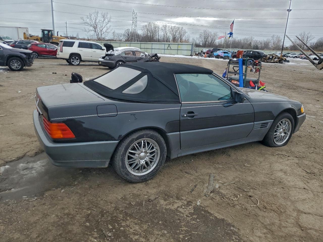 Mercedes-Benz S-Class 500 Image 10