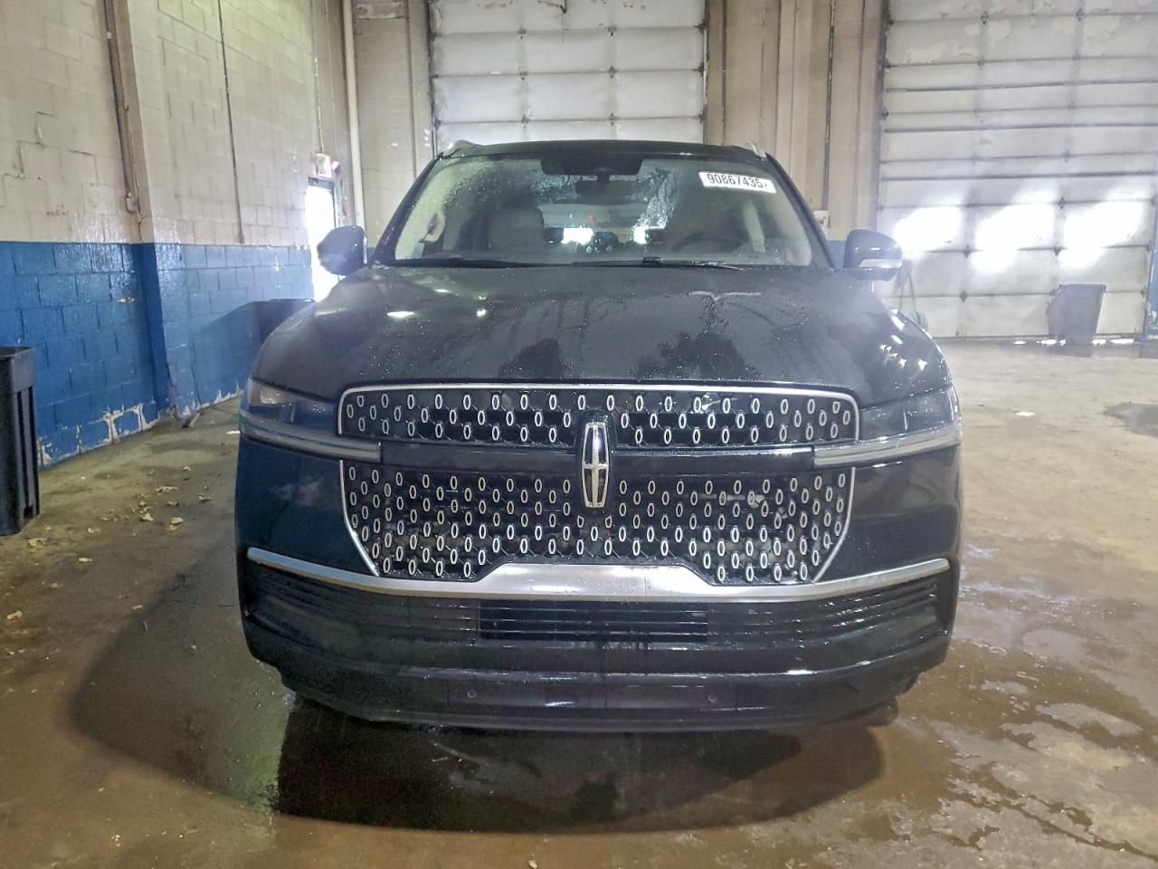 Lincoln Navigator L Reserve Image 9