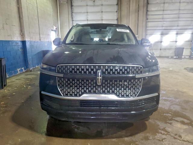 Lincoln Navigator L Reserve Image 9