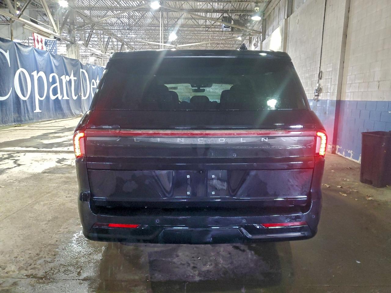 Lincoln Navigator L Reserve Image 8